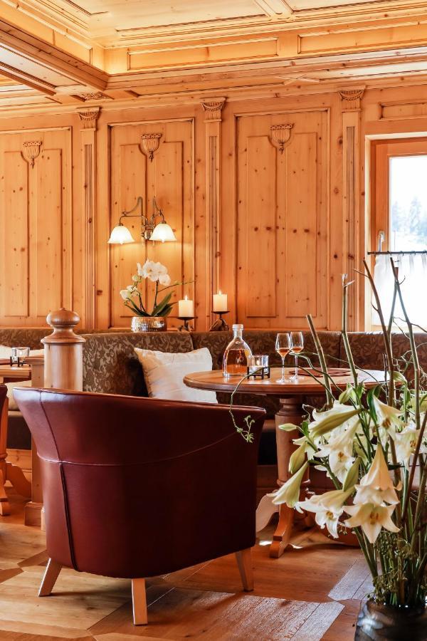 Hotel Astoria Samnaun Ngoại thất bức ảnh
